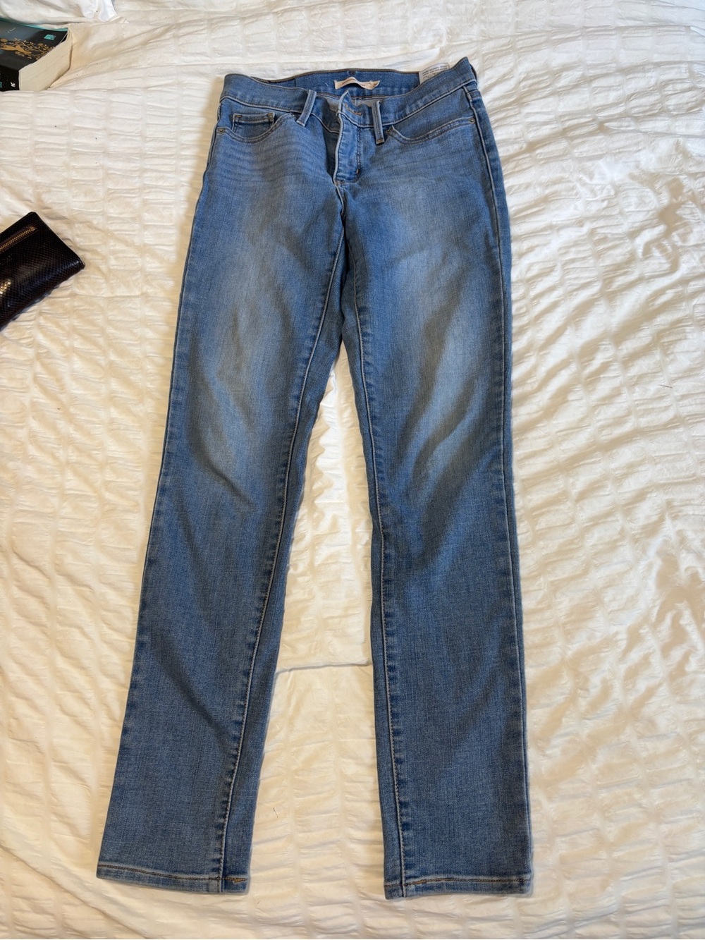 Levi’s 311 Shaping Skinny blue jeans size 26